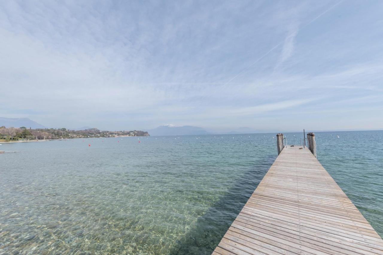 On The Beach Lake View Manerba del Garda Kültér fotó