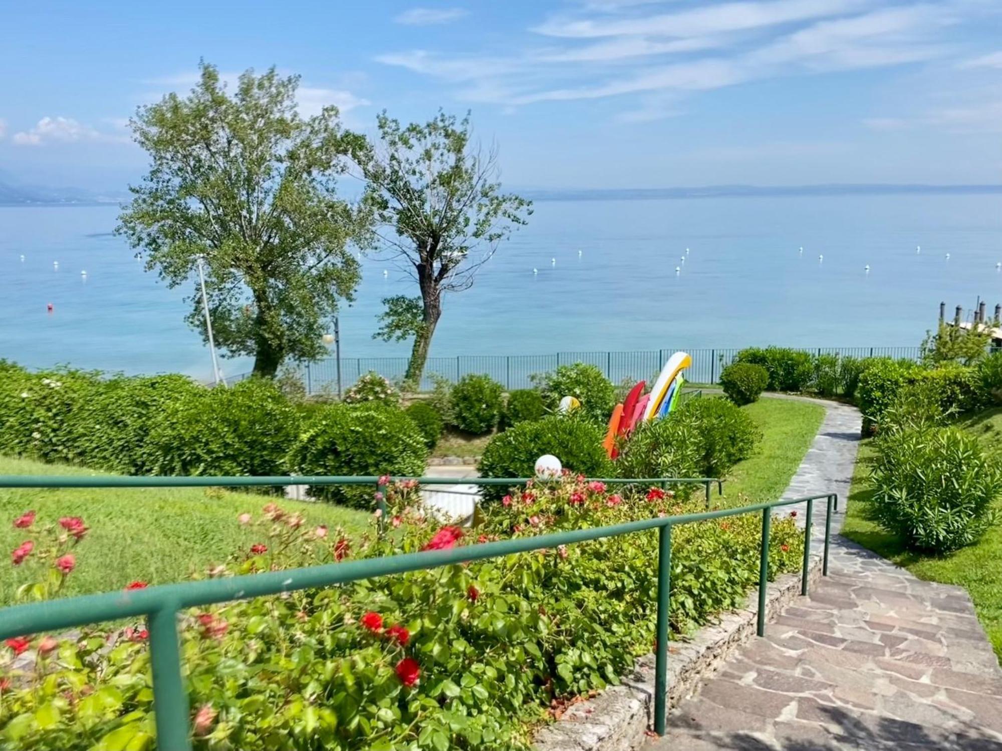 On The Beach Lake View Manerba del Garda Kültér fotó